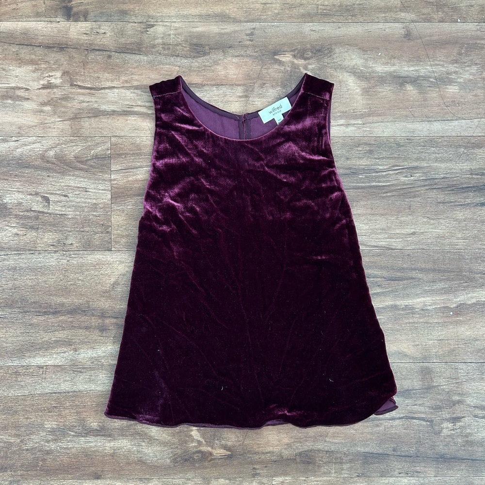 Aritzia Wilfred Maroon Velvet Flowy Tank